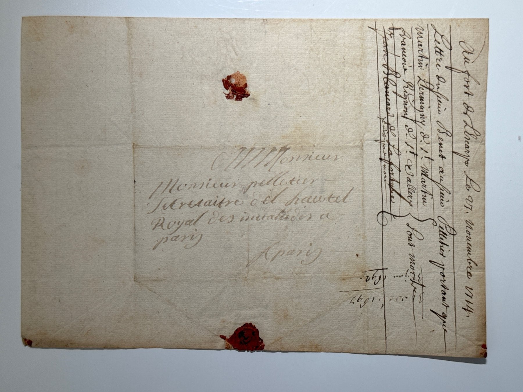 Charles Bennet, primer conde de Tankerville 5 cartas autógrafas y firmadas a Monsieur Pettatier en París. 1714