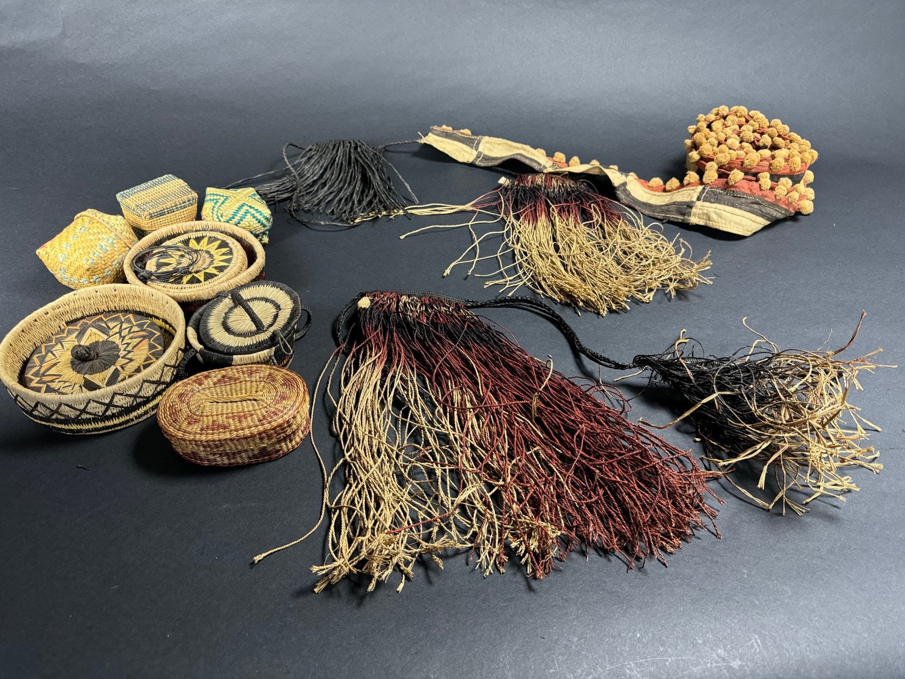 Lote de cestas artesanías Shoowa-Kuba y Tetela