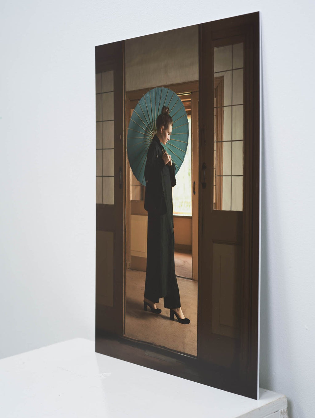 "Blue Umbrella" de Ursula van de Bunte