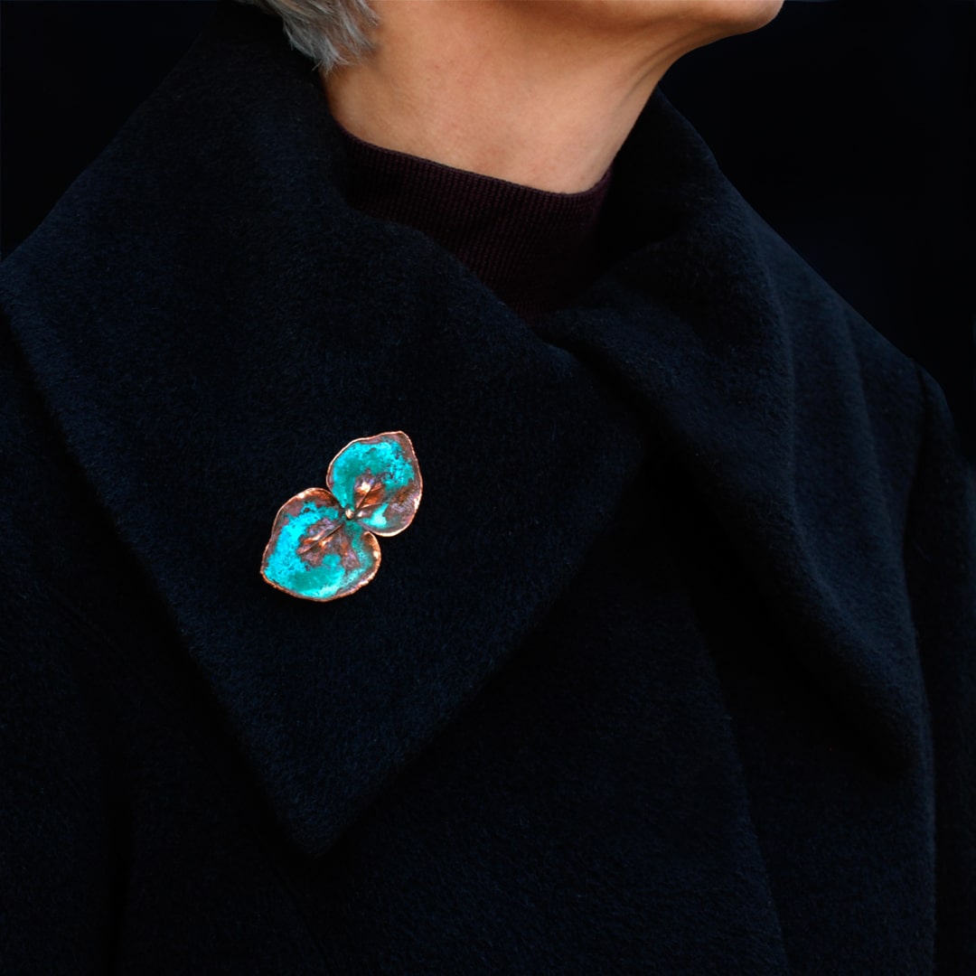 Broche de Cobre Minieucalipto de Anna Canal