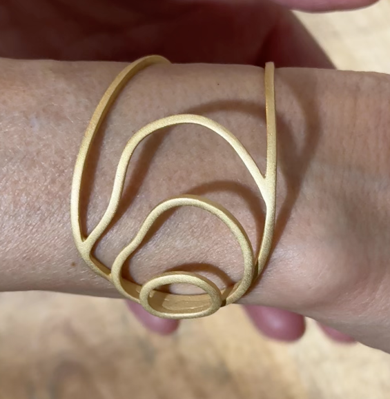Atlas Gold Bracelet - Natural 18K Gold Design