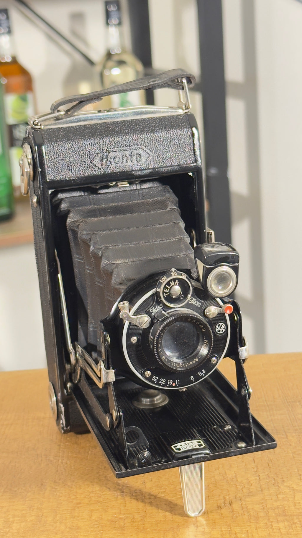 Cámara Zeiss Ikon Ikonta 6x9 c.1930 | Cámara Alemana de Fuelle | Novar Anastigmat 10.5 cm | Fotografía Analógica de Medio Formato