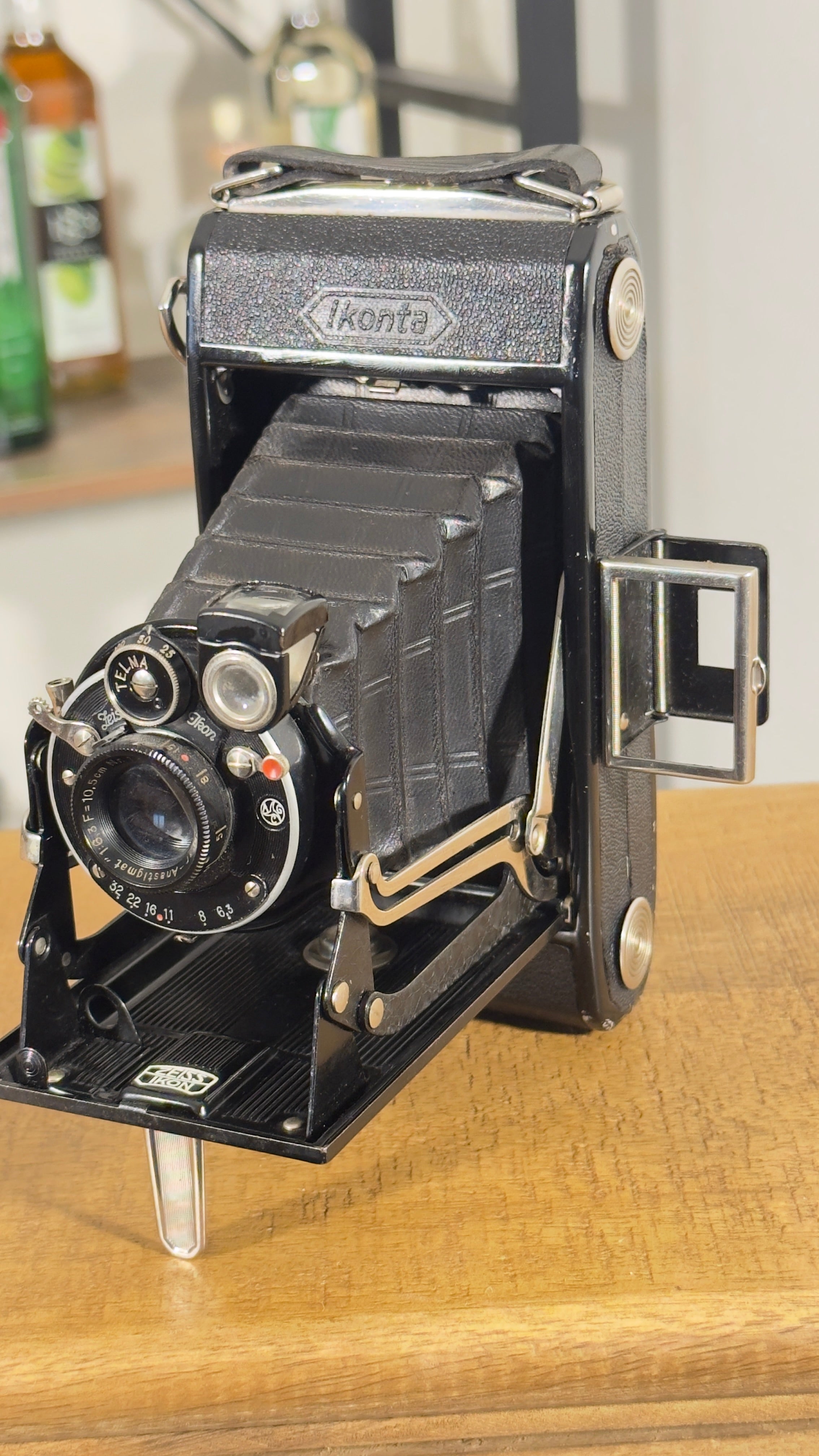 Cámara Zeiss Ikon Ikonta 6x9 c.1930 | Cámara Alemana de Fuelle | Novar Anastigmat 10.5 cm | Fotografía Analógica de Medio Formato