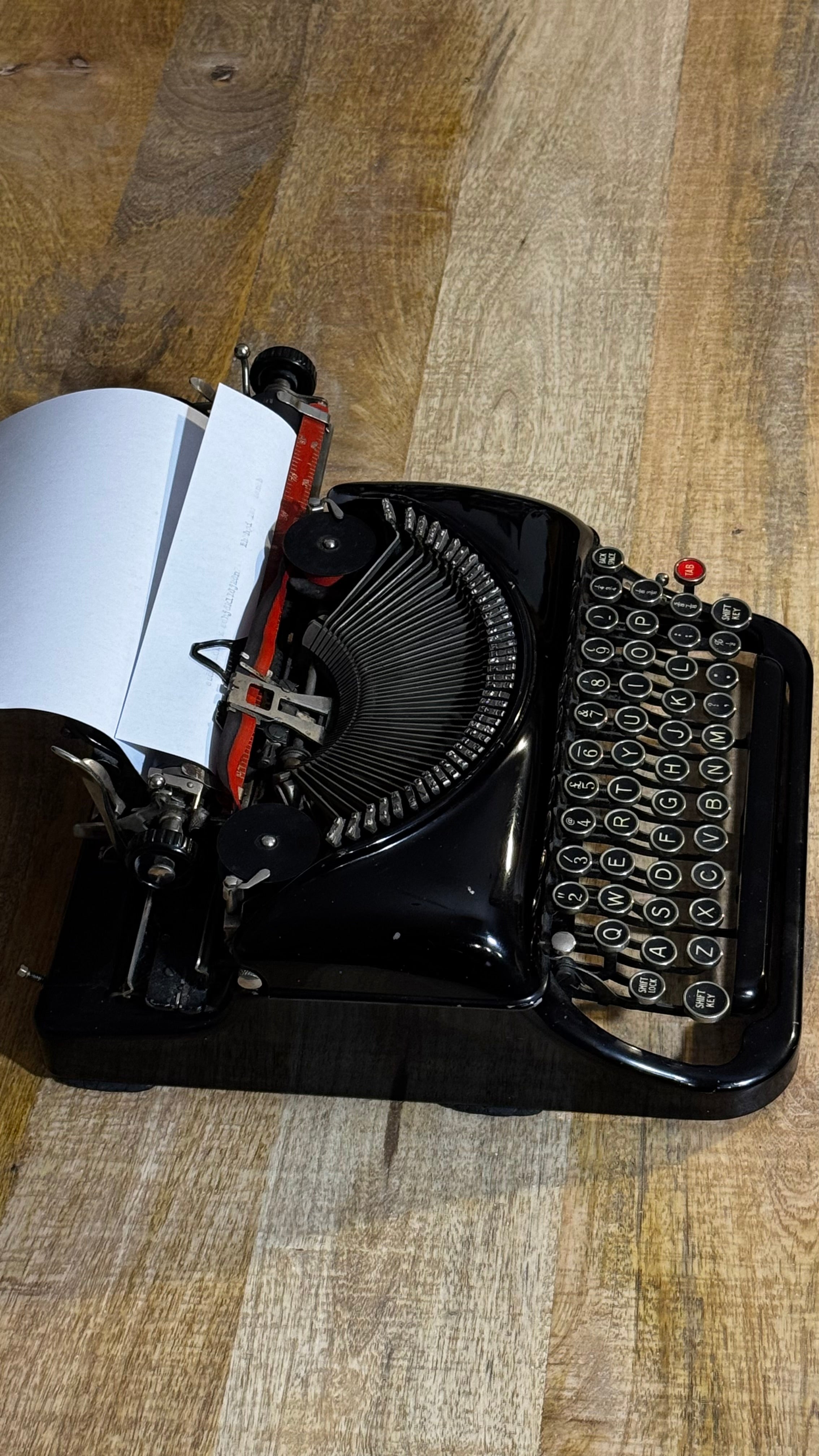 Remington Victor T Portable | Antigua Máquina de Escribir Americana | Máquina de Escribir Portátil Vintage | Década 1930 | Funcional