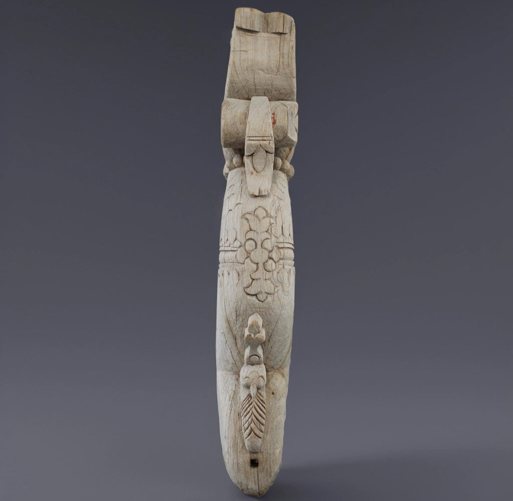 Escultura de Madera Tallada – "Dragón de Madera" (India, Vintage)