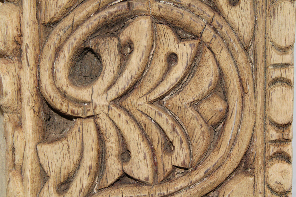 Escultura de Madera Tallada – "Follaje Infinito" (India, Vintage)