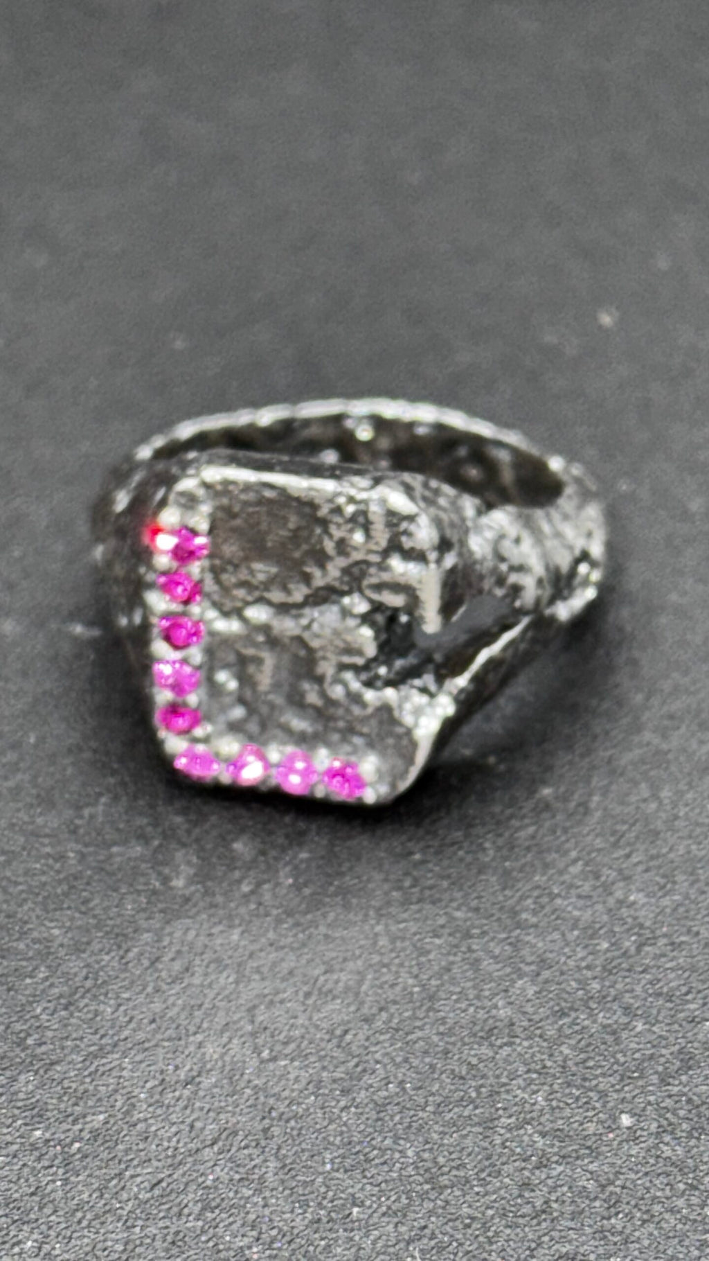 John Roberts Ring with 9 Rubies | Handmade Sterling Silver Ring – Santiago Prada