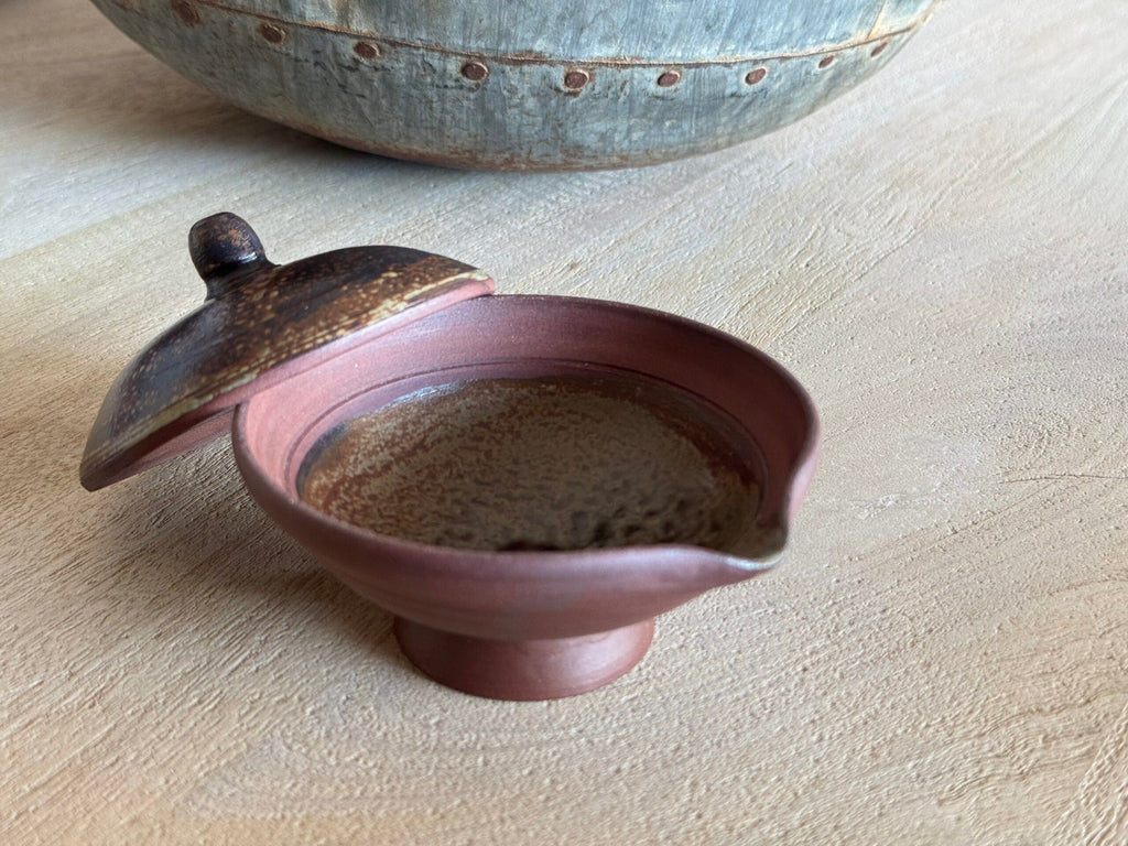 Red glazed ceramic gaiwan by Radenko Adnadj