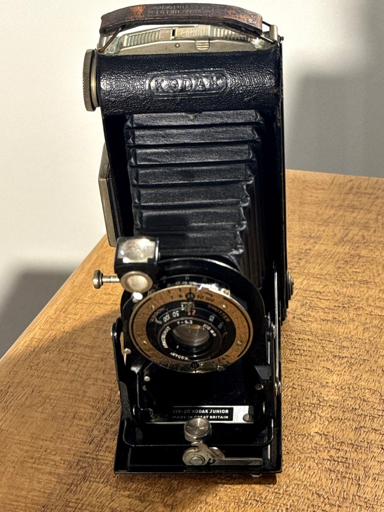 Kodak Six-20 Junior Folding Camera with Kodak Anastigmat Lens – England, c. 1938