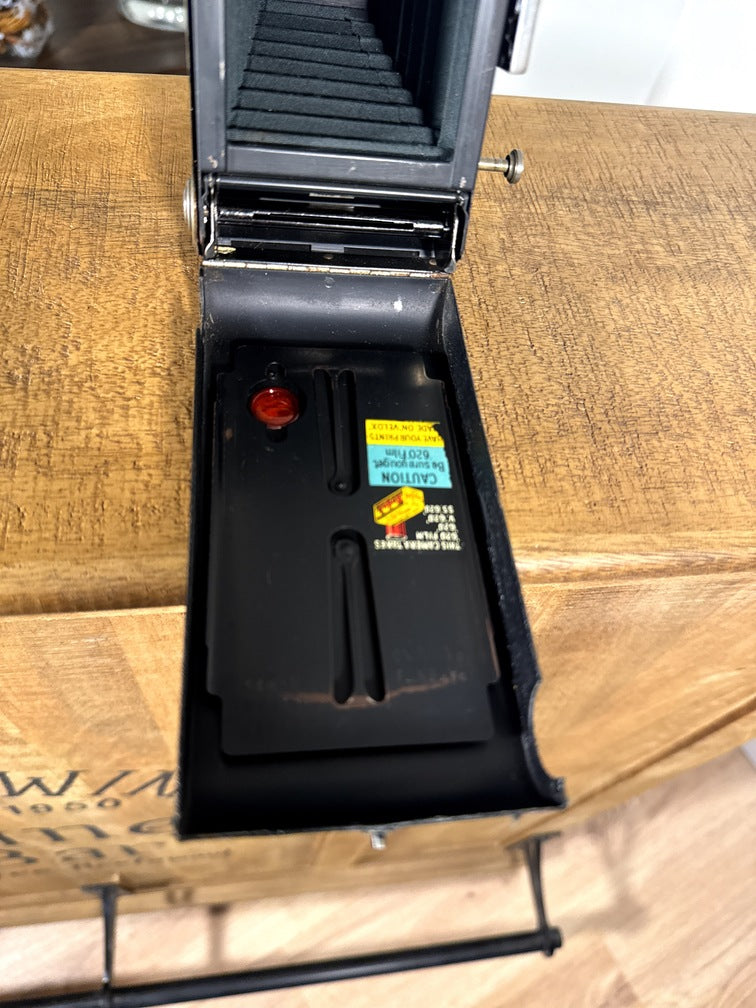 Kodak Six-20 Junior Folding Camera with Kodak Anastigmat Lens – England, c. 1938
