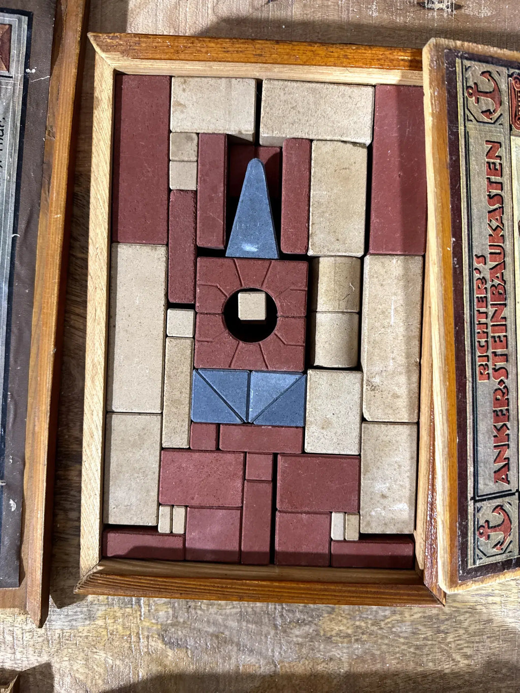 Richter Anchor Nº 2½ “Halle” – Juego histórico de arquitectura en bloques (c.1900‑1925)
