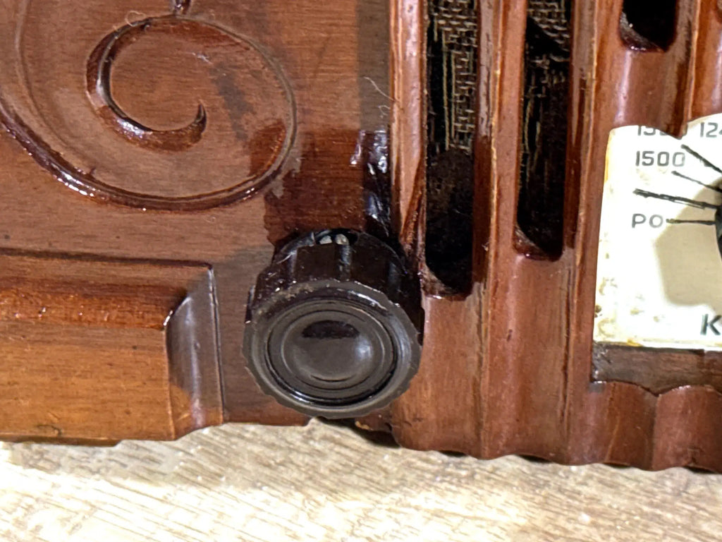 Radio Antigua Kadette Art Déco c.1935 – Radio de Válvulas Americana Funcional en Madera