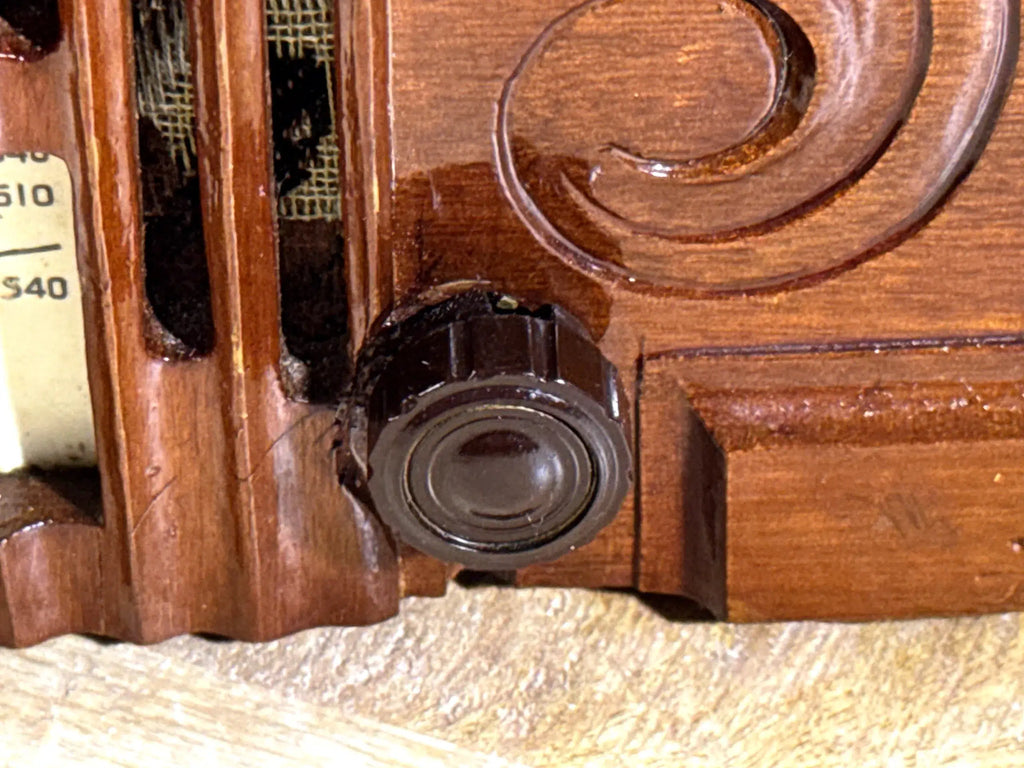 Radio Antigua Kadette Art Déco c.1935 – Radio de Válvulas Americana Funcional en Madera
