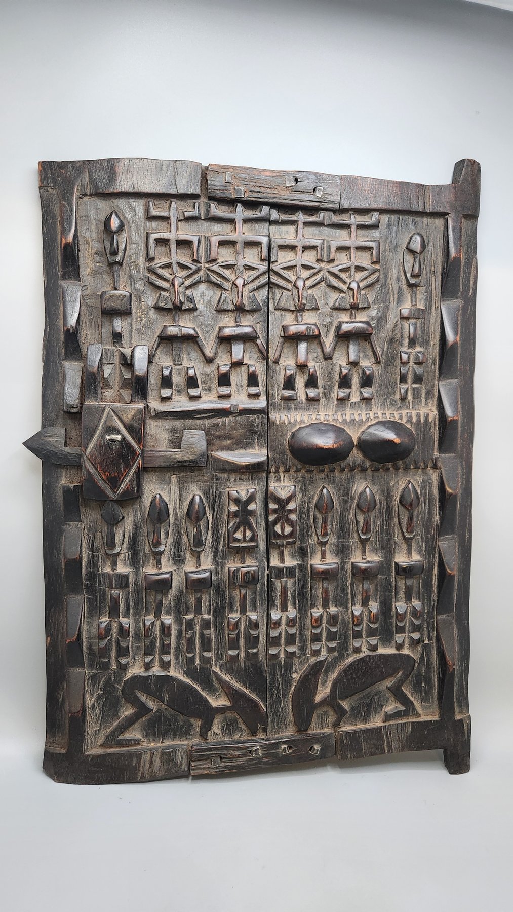 Puerta Tallada Dogón - Arte Tradicional de Malí
