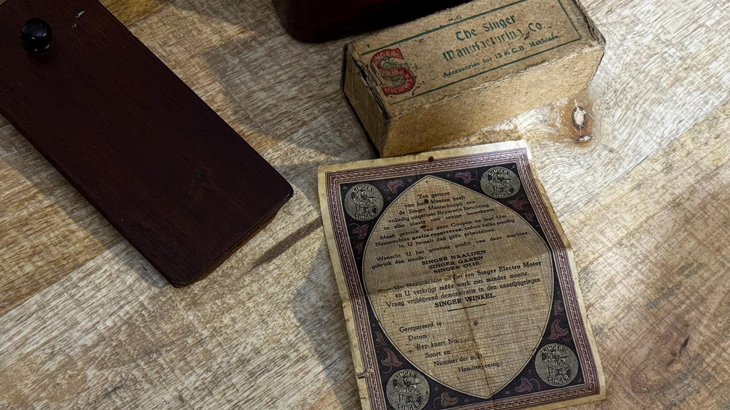 Máquina de Coser Antigua Singer 15K de 1920 | Sphinx Memphis | Estuche, Accesorios y Garantía Original de 1924