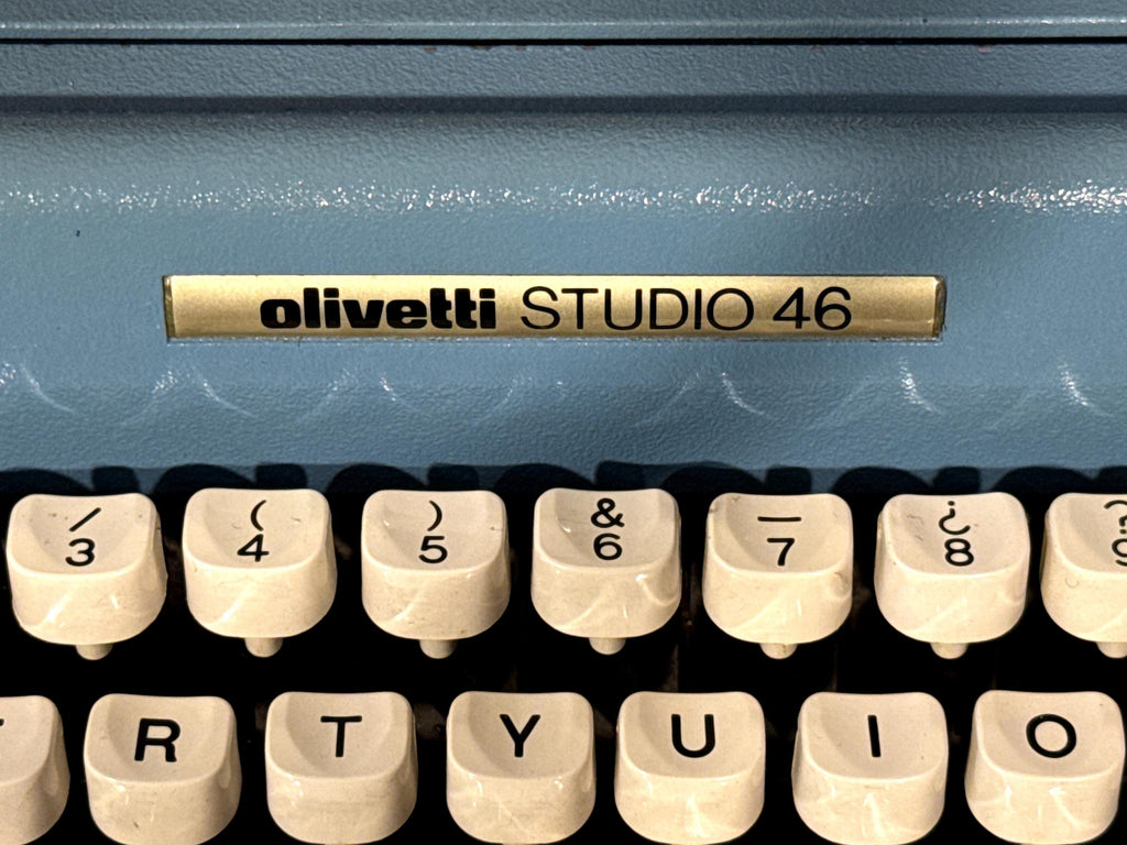 Máquina de Escribir Olivetti Studio 46 Azul. Funciona Perfectamente. Revisada y con Cinta Nueva | Maletín Original | Diseño Italiano Vintage