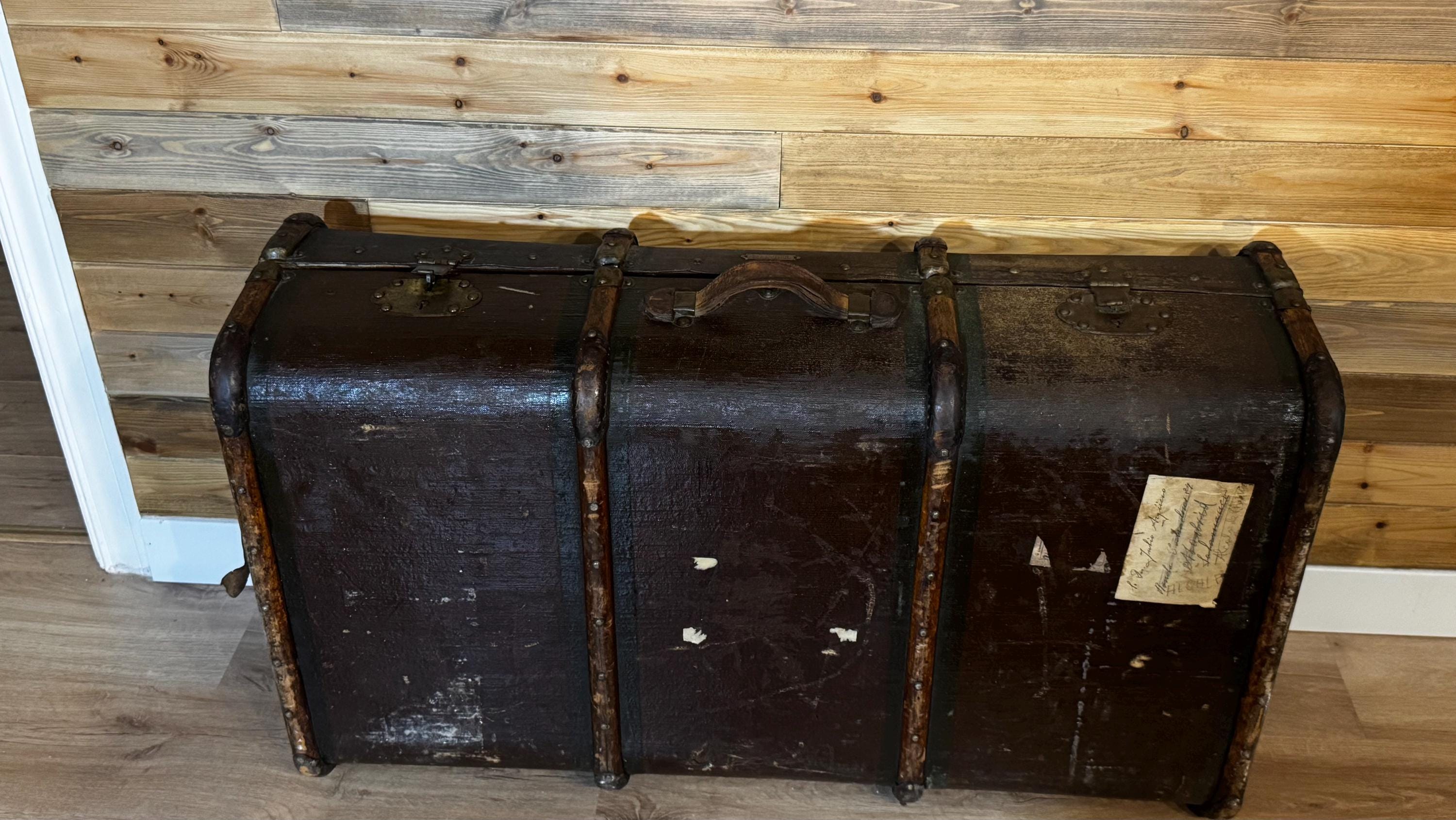 Maleta de Viaje Antigua Casa Piter Madrid | Baúl Original c.1900 | Steamer Trunk Español | Mesa de Centro Vintage | Antigüedad