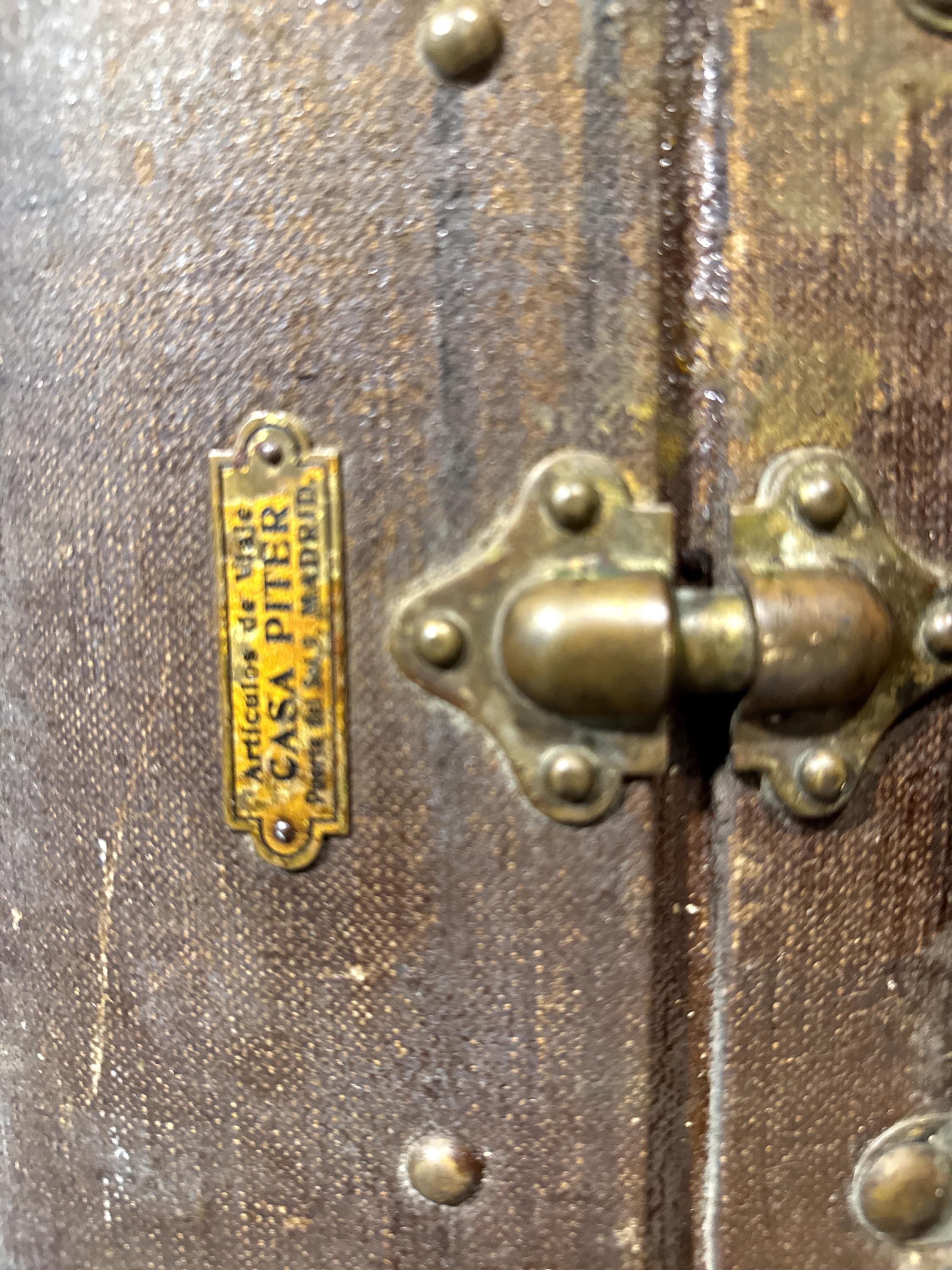 Maleta de Viaje Antigua Casa Piter Madrid | Baúl Original c.1900 | Steamer Trunk Español | Mesa de Centro Vintage | Antigüedad