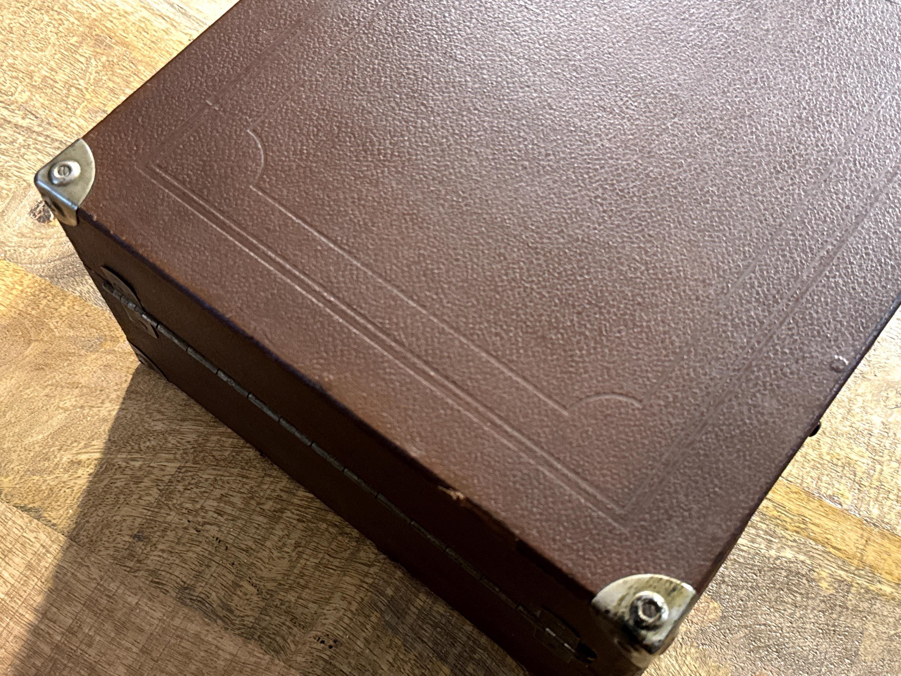 Gramófono Portátil Columbia Viva-tonal Nº 202 | Gramola Antigua Inglesa c.1930 | Reproductor 78 RPM de Cuerda | Made in England