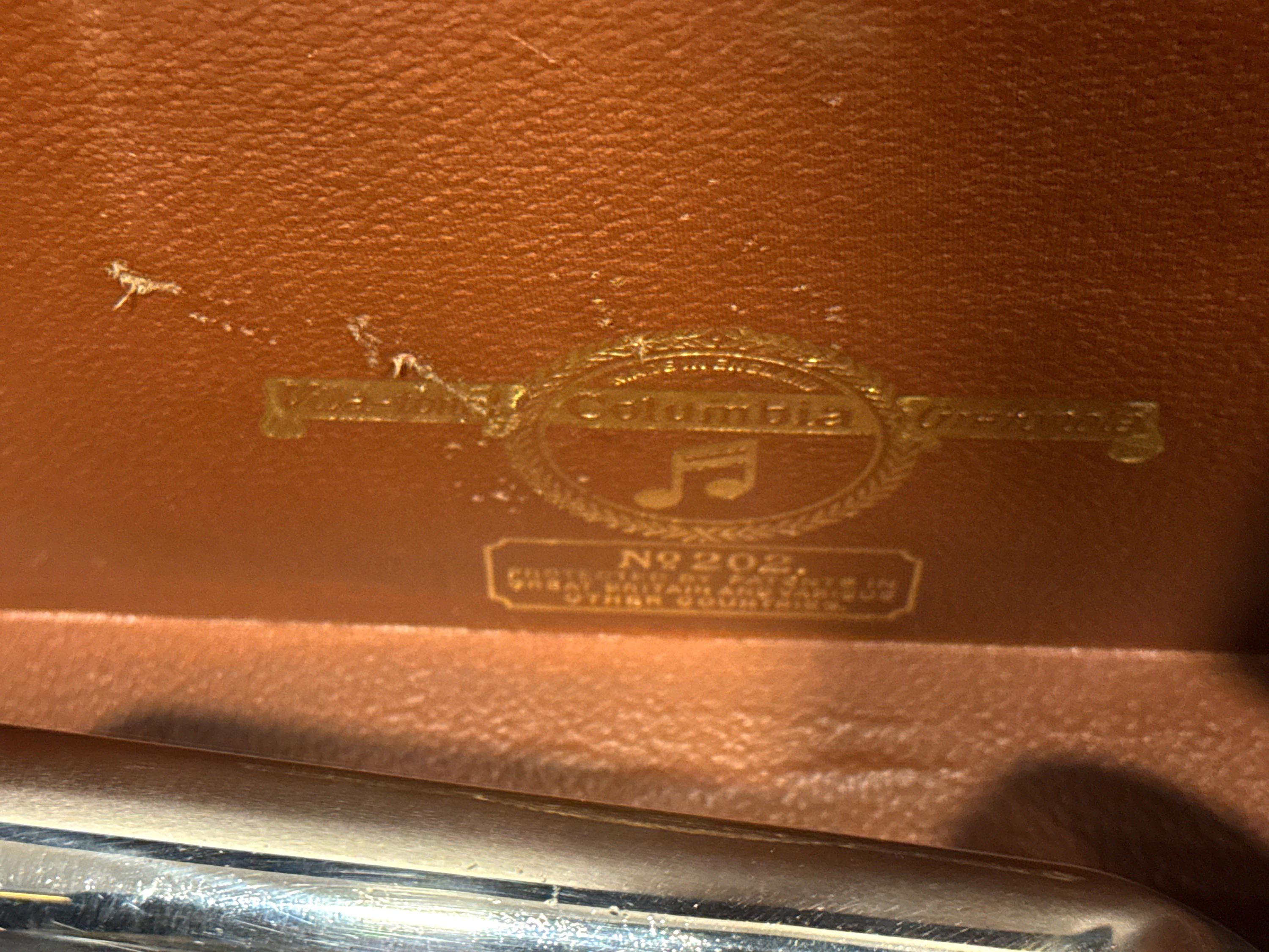 Gramófono Portátil Columbia Viva-tonal Nº 202 | Gramola Antigua Inglesa c.1930 | Reproductor 78 RPM de Cuerda | Made in England