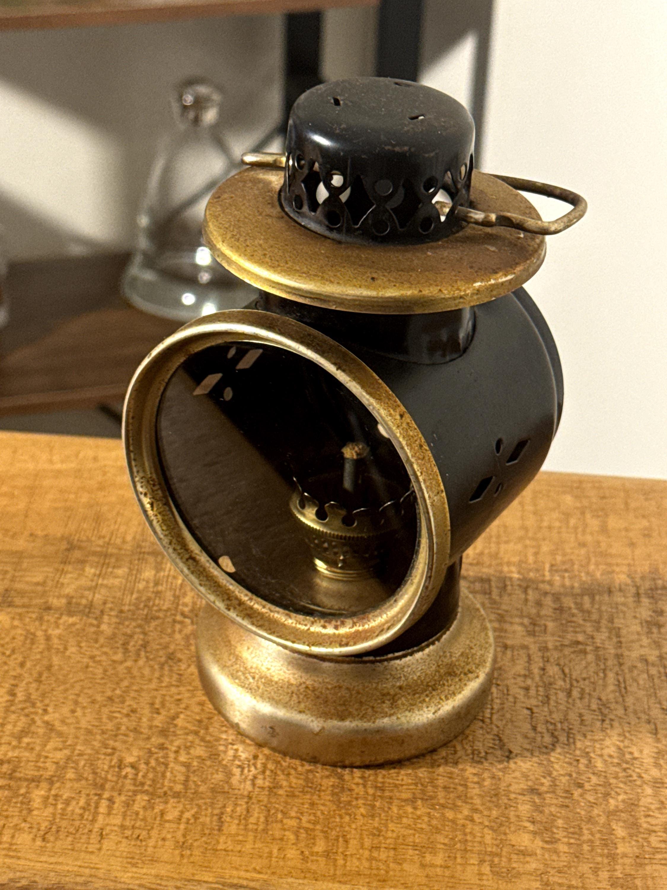 Lámpara Marina Antigua de Aceite | Farol Náutico Francés 1900 | Antique Ship Lantern | Decoración Naval Vintage