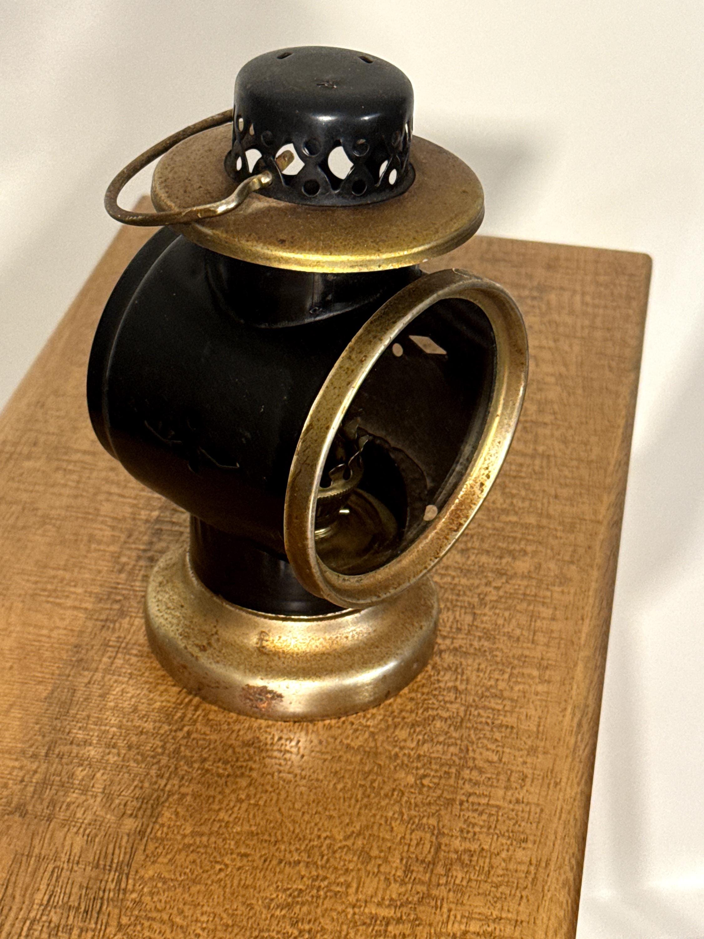 Lámpara Marina Antigua de Aceite | Farol Náutico Francés 1900 | Antique Ship Lantern | Decoración Naval Vintage
