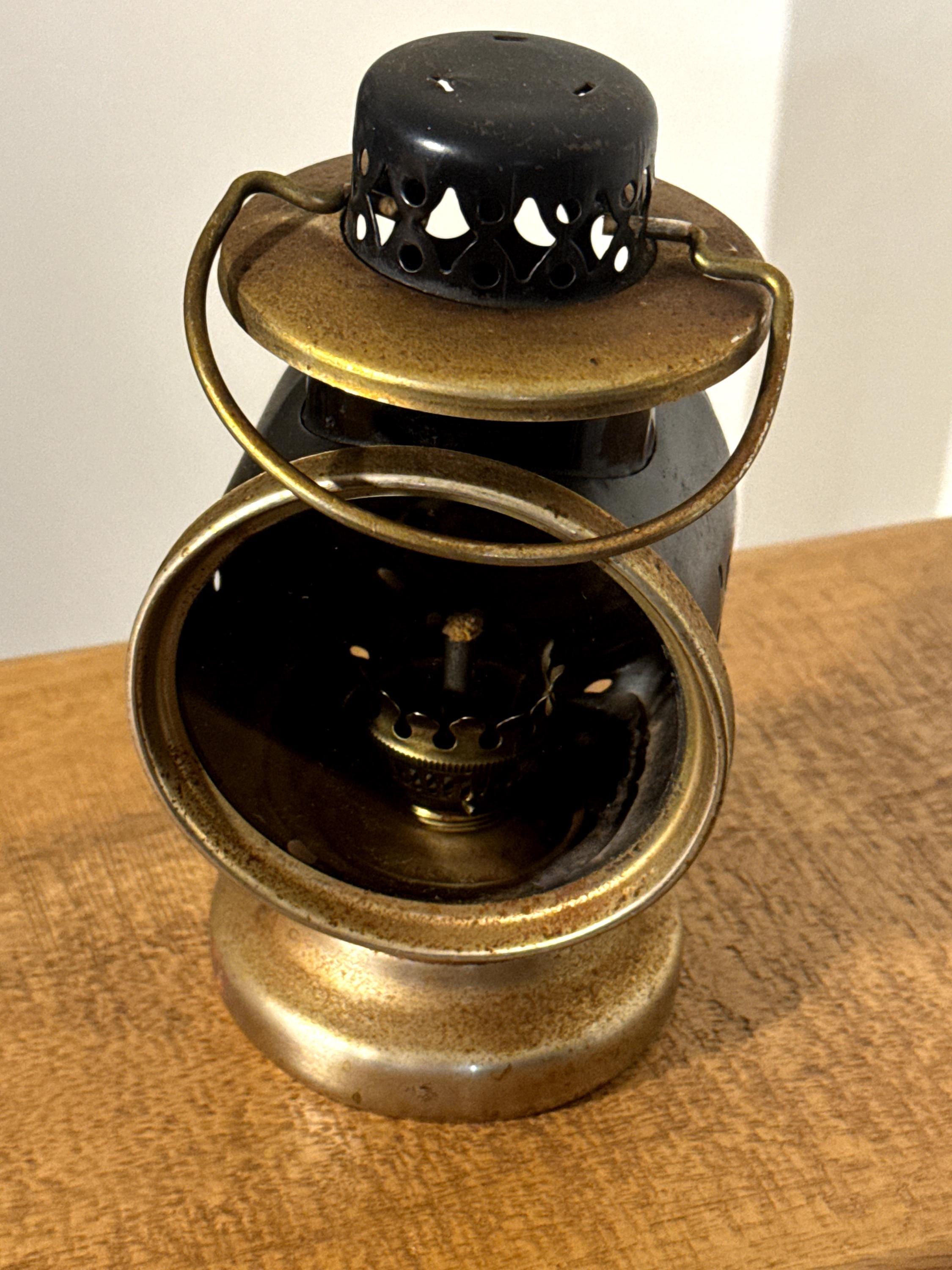 Lámpara Marina Antigua de Aceite | Farol Náutico Francés 1900 | Antique Ship Lantern | Decoración Naval Vintage