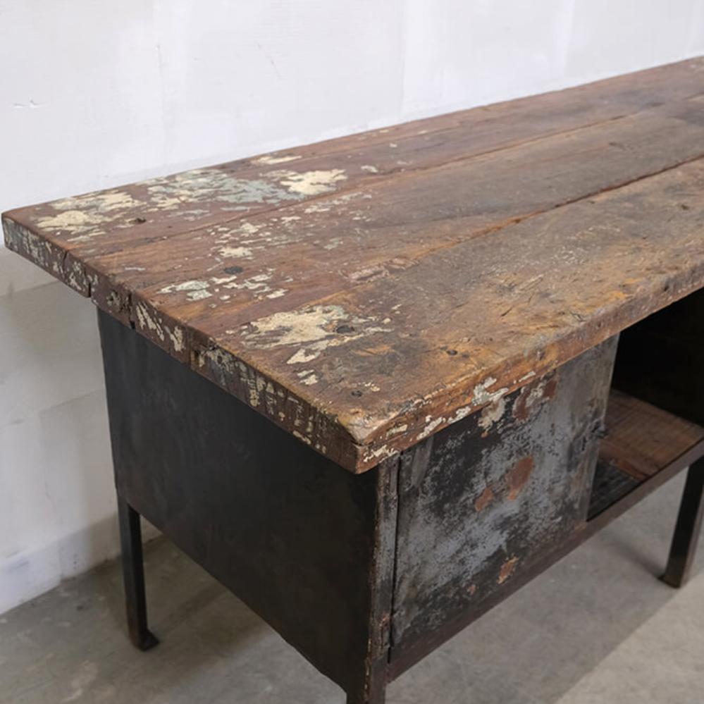 Escritorio Industrial Vintage en Madera y Metal