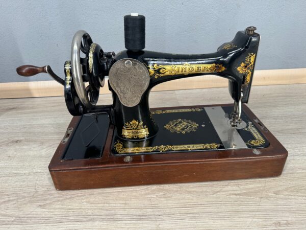 Maquina de Coser Singer 28K (1924) - Imagen 8