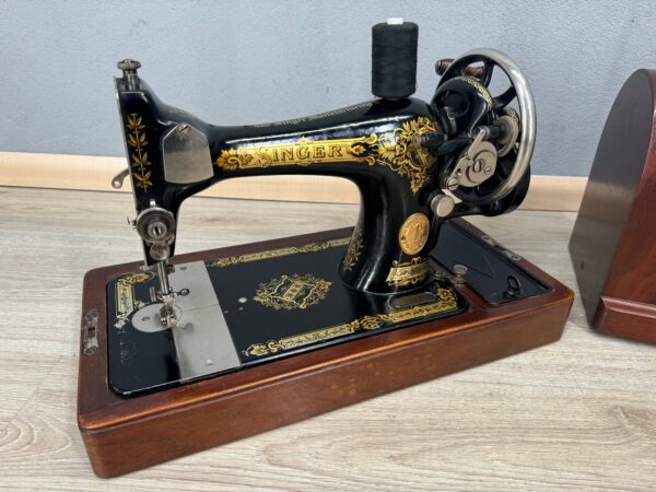 Maquina de Coser Singer 28K (1924) - Imagen 3