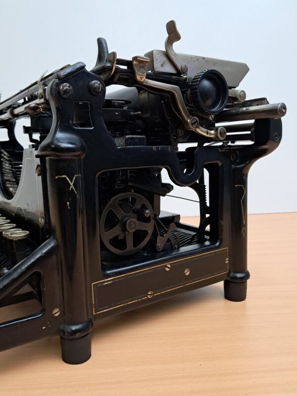 Máquina de Escribir Underwood Standard 12 (1930-1940) - Imagen 12