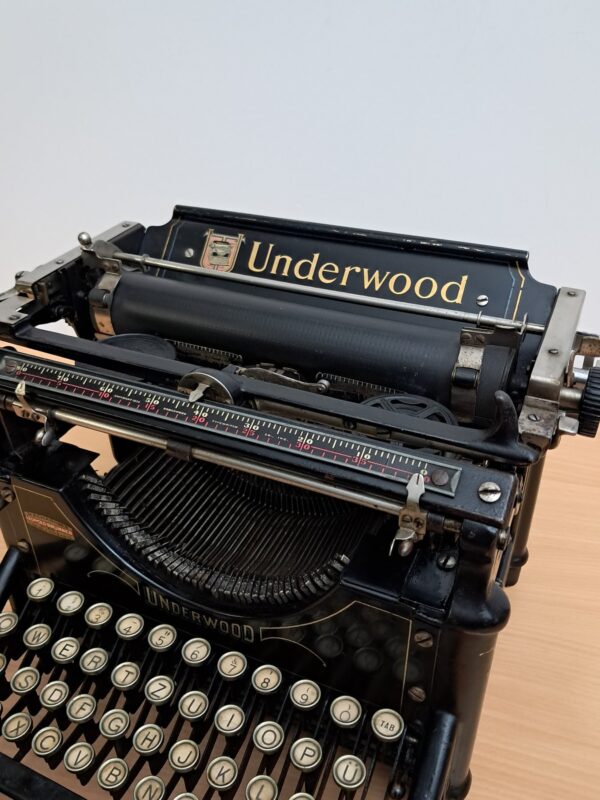 Máquina de Escribir Underwood Standard 12 (1930-1940) - Imagen 15